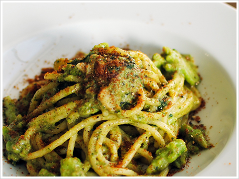 spaghettone alla bottarga e broccoli.jpg