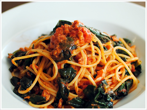 spaghetti al tonno e spinaci.jpg
