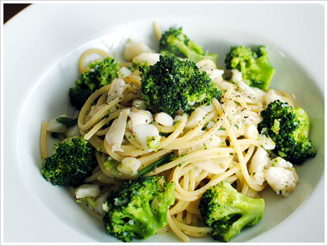 spaghetti al merluzzo e broccolo.jpg