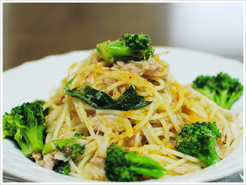 spaghettini freddi al tonno e broccoli.jpg