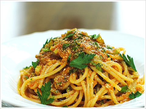 spaghettini freddi al pomodoro e sedano.jpg